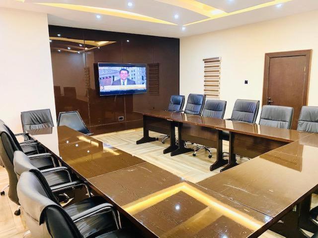 Mayfair Hotel Maitama أبوجا المظهر الخارجي الصورة