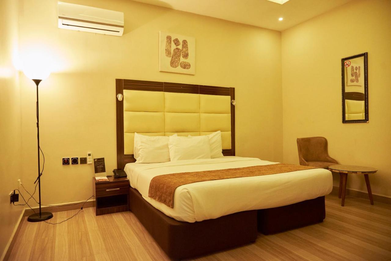 Mayfair Hotel Maitama أبوجا المظهر الخارجي الصورة