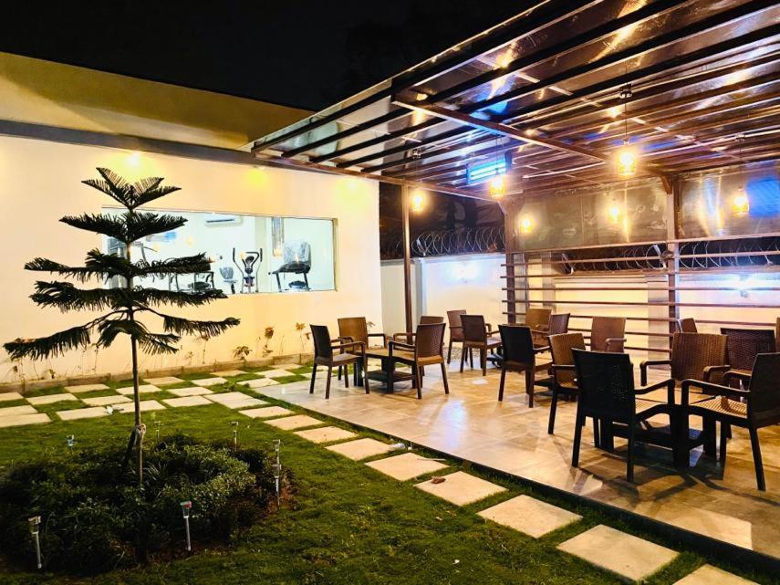 Mayfair Hotel Maitama أبوجا المظهر الخارجي الصورة